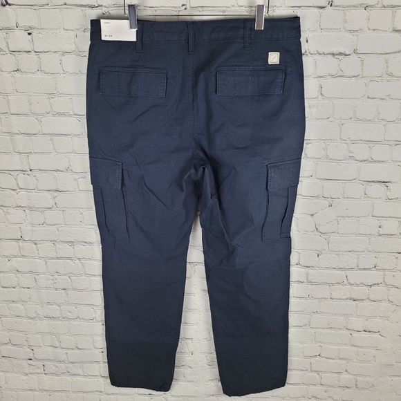 AMERICAN EAGLE | flat front cargo pants - Picture 2 of 8